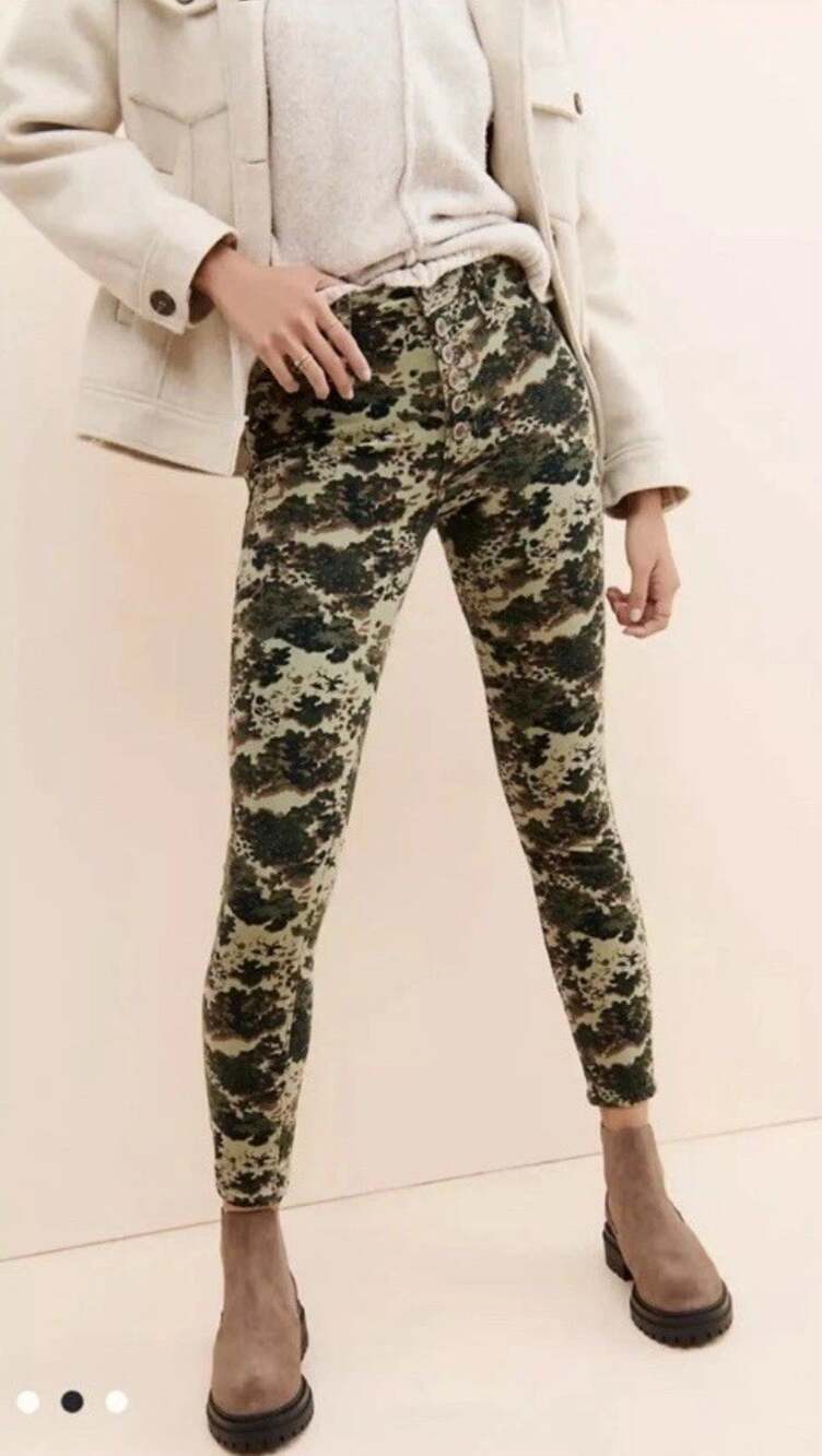 Anthropologie Pilcro Camo Corduroy High Rise Skinny Pants Button Fly 28